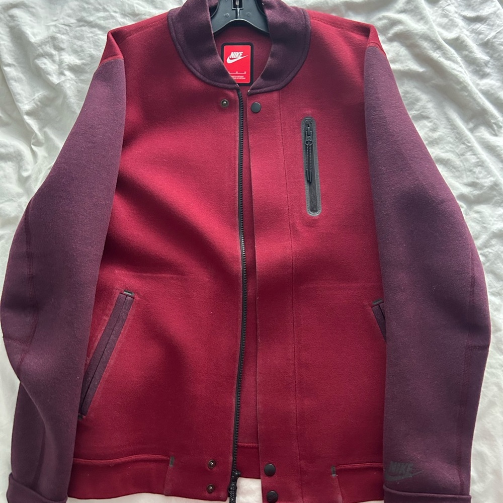 NIKE JACKET